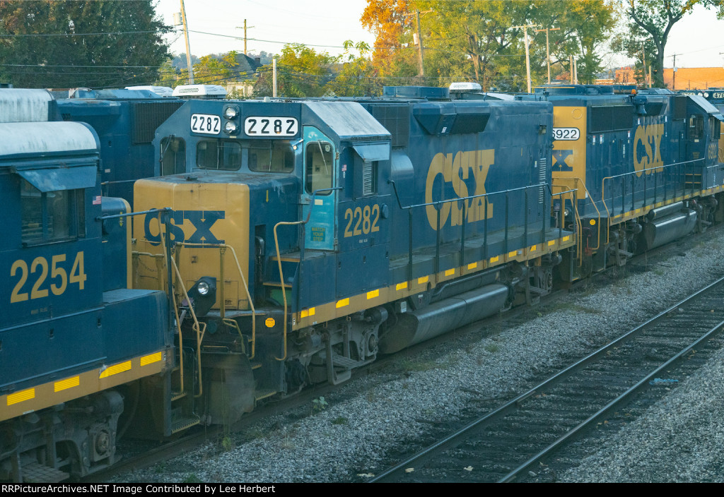 CSX 2282